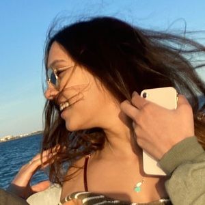 Meet your Posher, Priya